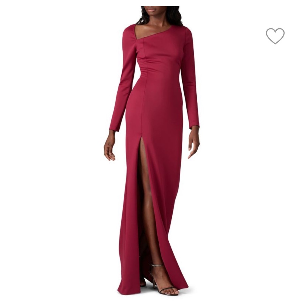 BLACK HALO
High Slit A Line Gown size 4